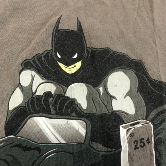 Tee Turtle Batman T-Shirt XL Gray Graphic Print DC‎ Comics Superhero Co-Op Ride - Picture 3 of 11